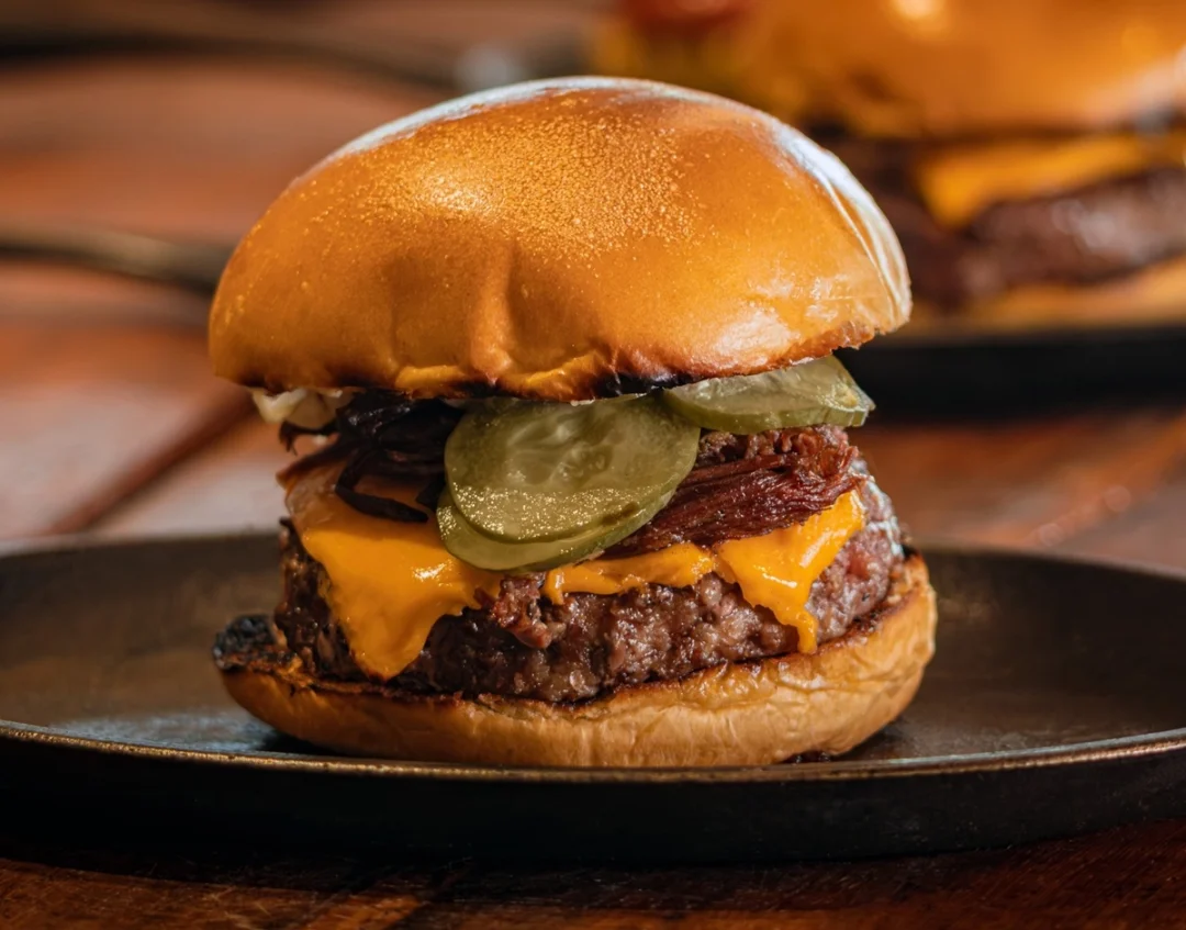 Imagem de destaque - Dia Mundial do Hambúrguer: confira seis lugares para comer burgers especiais em Curitiba