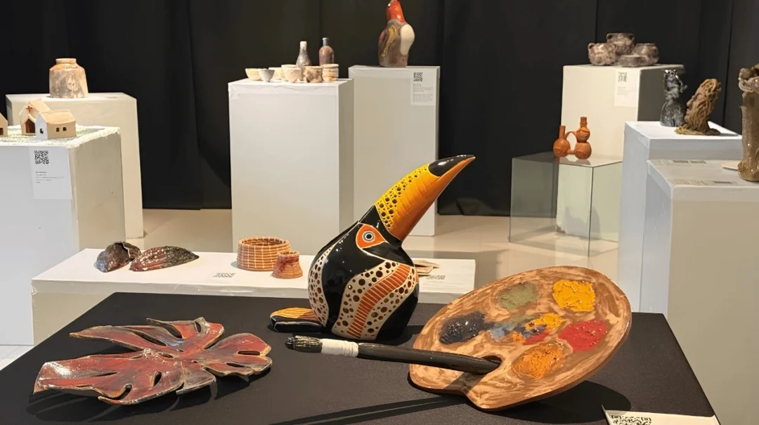 Imagem de destaque - Festival Tons da Terra coloca a cerâmica contemporânea em destaque com exposição e programação cultural em Curitiba