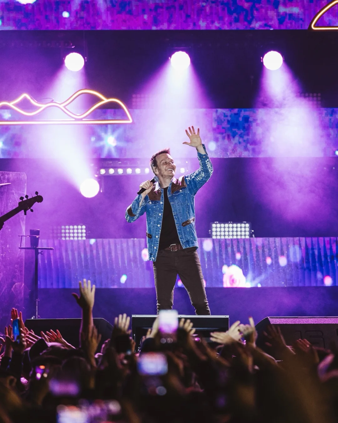 Imagem de destaque - Festival Tempo Bom reúne Michel Teló, César Menotti & Fabiano e João Bosco & Vinícius para noite de nostalgia sertaneja em Curitiba