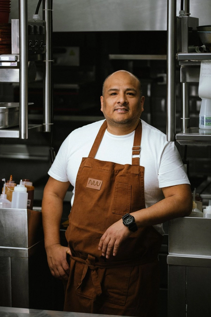 Imagem de destaque - Chef peruano Carlos Alata transforma memórias e vivências internacionais em cozinha autoral no Nuu Nikkei