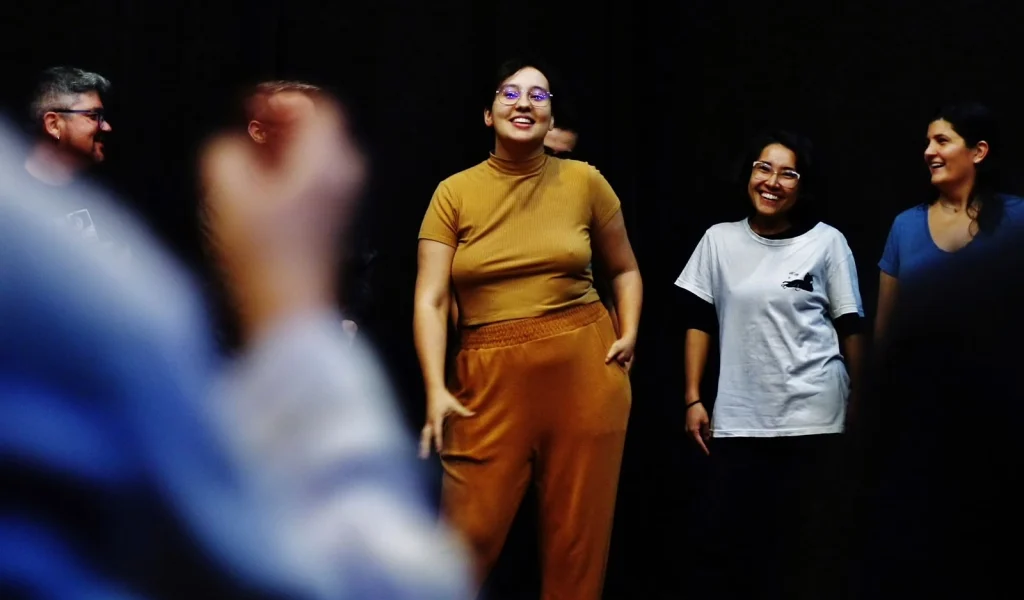 Imagem de destaque - Curitiba receberá oficina gratuita de comédia focada em dramaturgia e criação