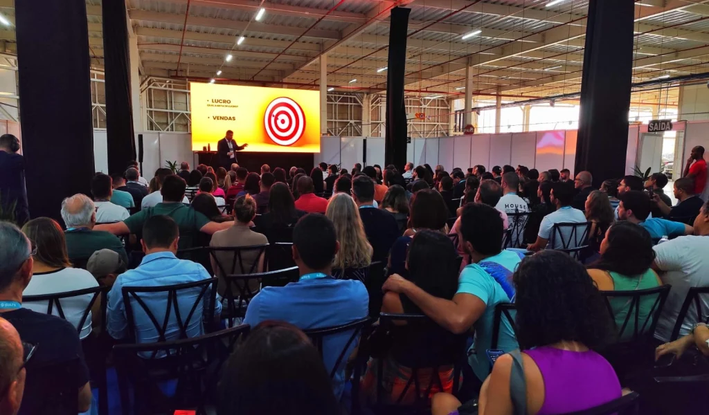Imagem de destaque - Feira da Franquia 2026 reúne mais de 100 opções de negócios em Curitiba entre 28 e 30 de agosto; confira