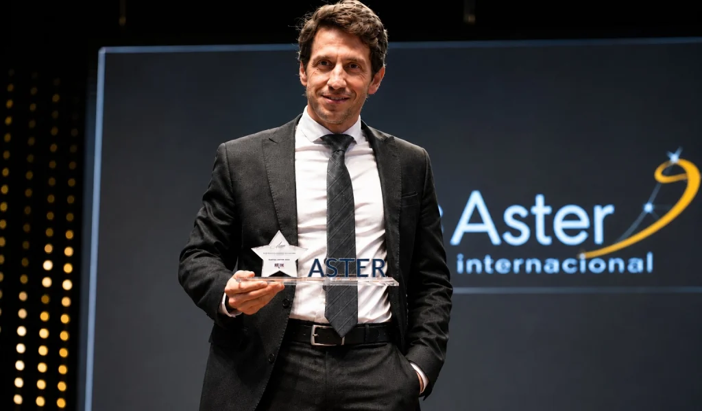 Imagem de destaque - CEO da Med4U conquista o “Oscar do Empresariado Paranaense” e reforça trajetória de crescimento do grupo