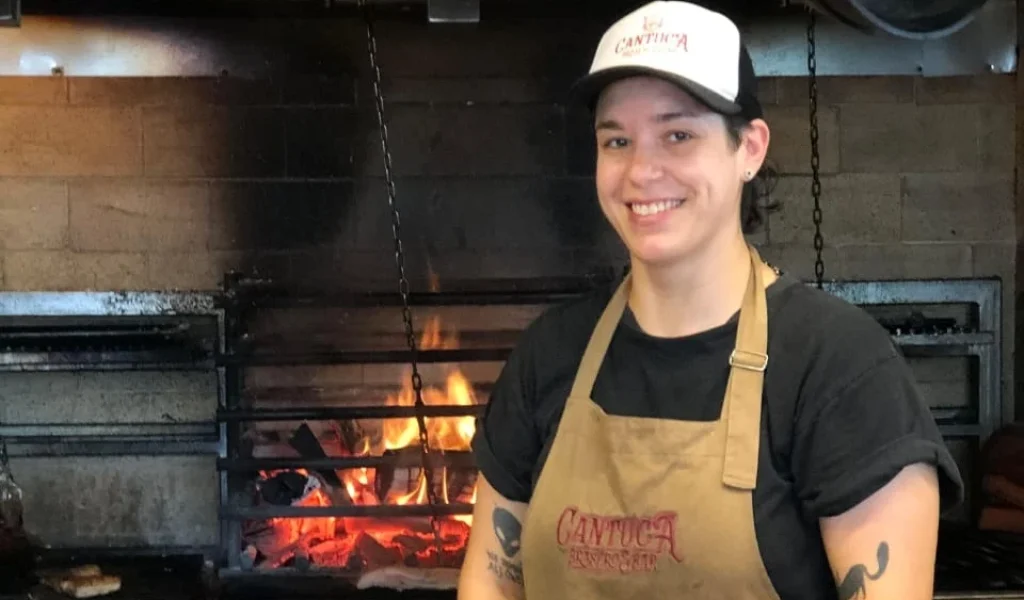 Imagem de destaque - Parrilheira de Curitiba reforça presença feminina no universo do churrasco